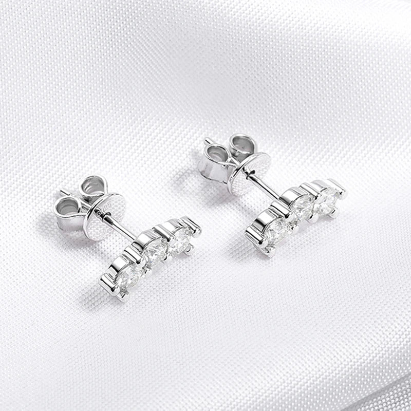 Stunning Rhodium Plated 0.6CTTW Moissanite Stud Earrings - Exquisite 925 Sterling Silver Jewelry for Weddings & Birthdays